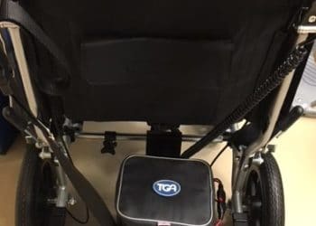 Wheelchair with powerpack